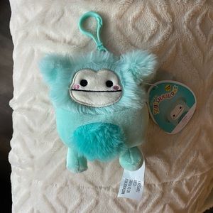 Joelle Squishmallow Clip BNWT
